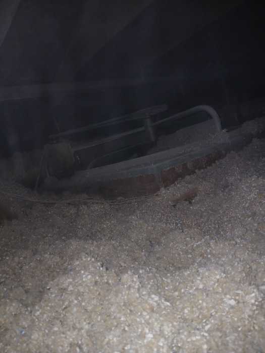Spraying, instant insulation in an attic in Pearl, MS, photo 4