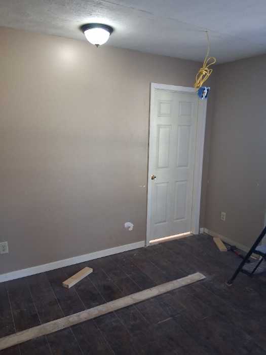 Demo existing wall at door access to garage in Florence, MS, photo 2