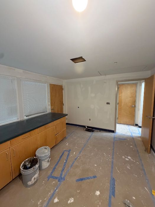 Had a air-conditioning leak in the ceiling and water damage in Richland, MS