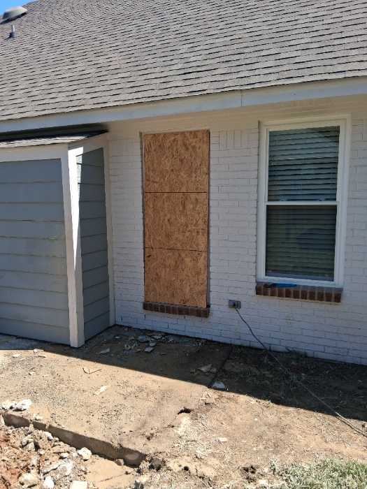 Protecting windows from concrete demolition in Brandon, MS, photo 2