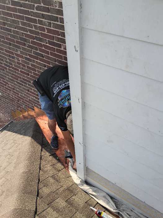 Replacing siding and caulking it in Brandon, MS, photo 3