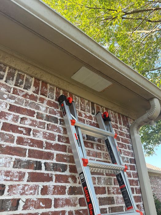 Soffit vent repair in Brandon, MS