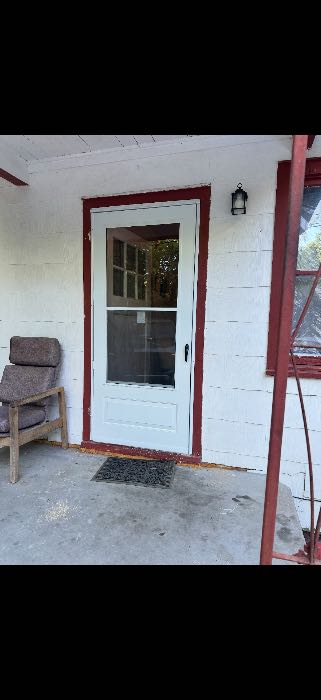 Replace screen door with new window functioning storm door in Vicksburg, MS, photo 2