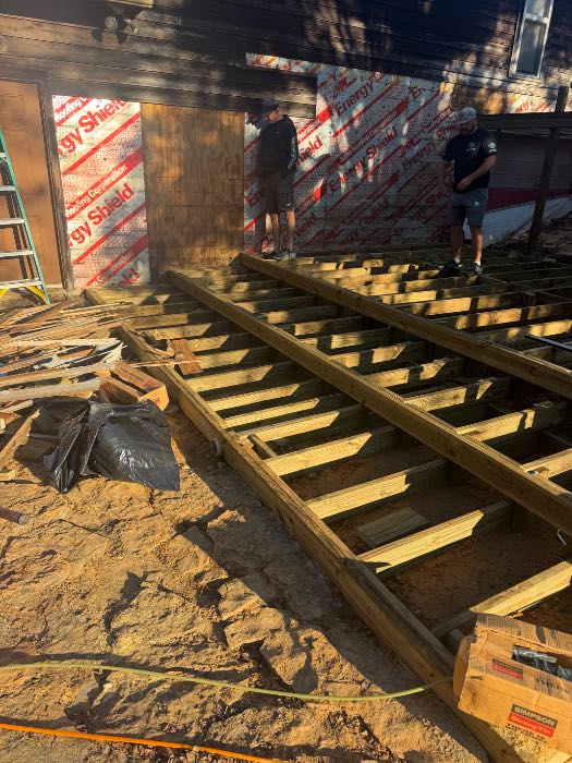 Demo old deck and building back in Raymond, MS, photo 3