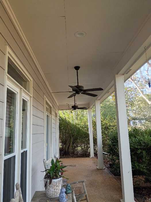 Pressure washing the whole house front and back in Madison, MS, photo 4