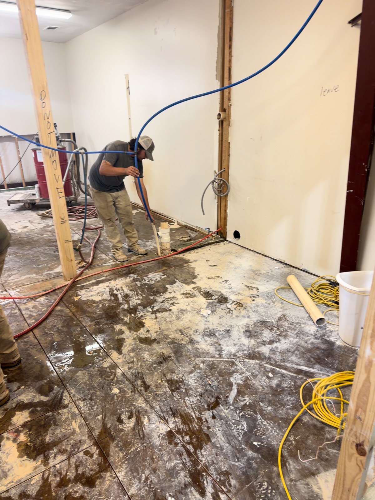Saw cut concrete slab to bust out concrete to move plumbing in Utica, MS, photo 2