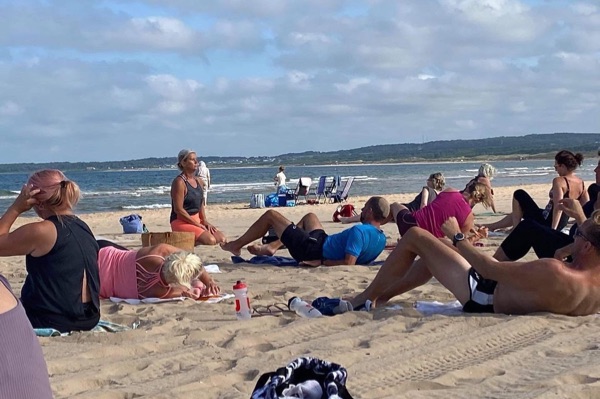 Beach-Yoga Tylösand