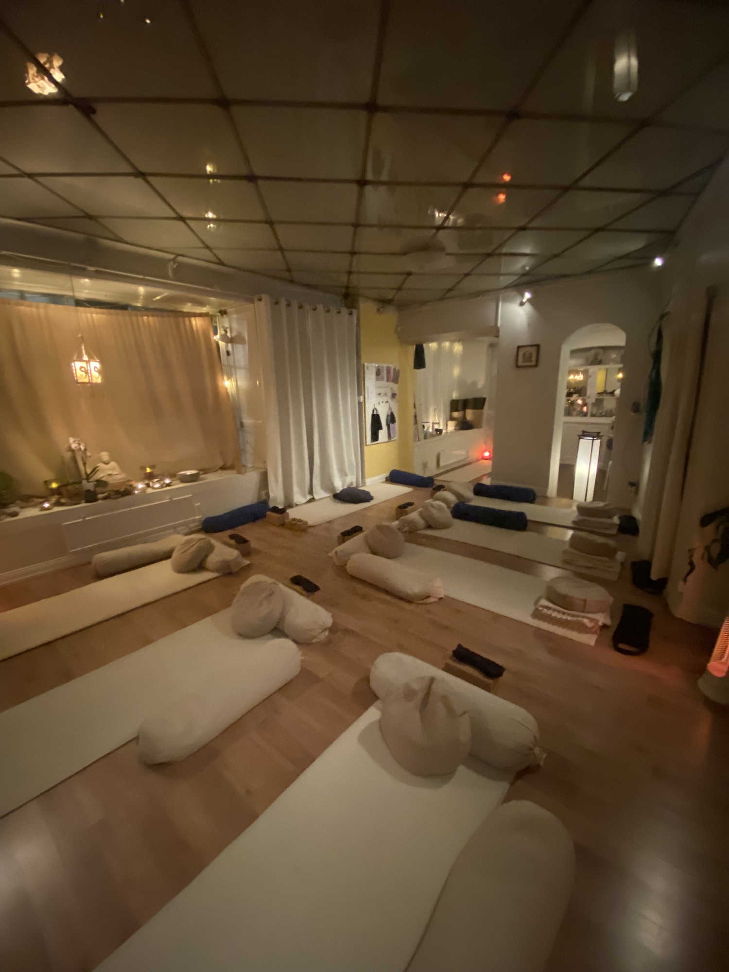 Restorative yoga HT 25 - alla 7 klasser (rabatterat pris)