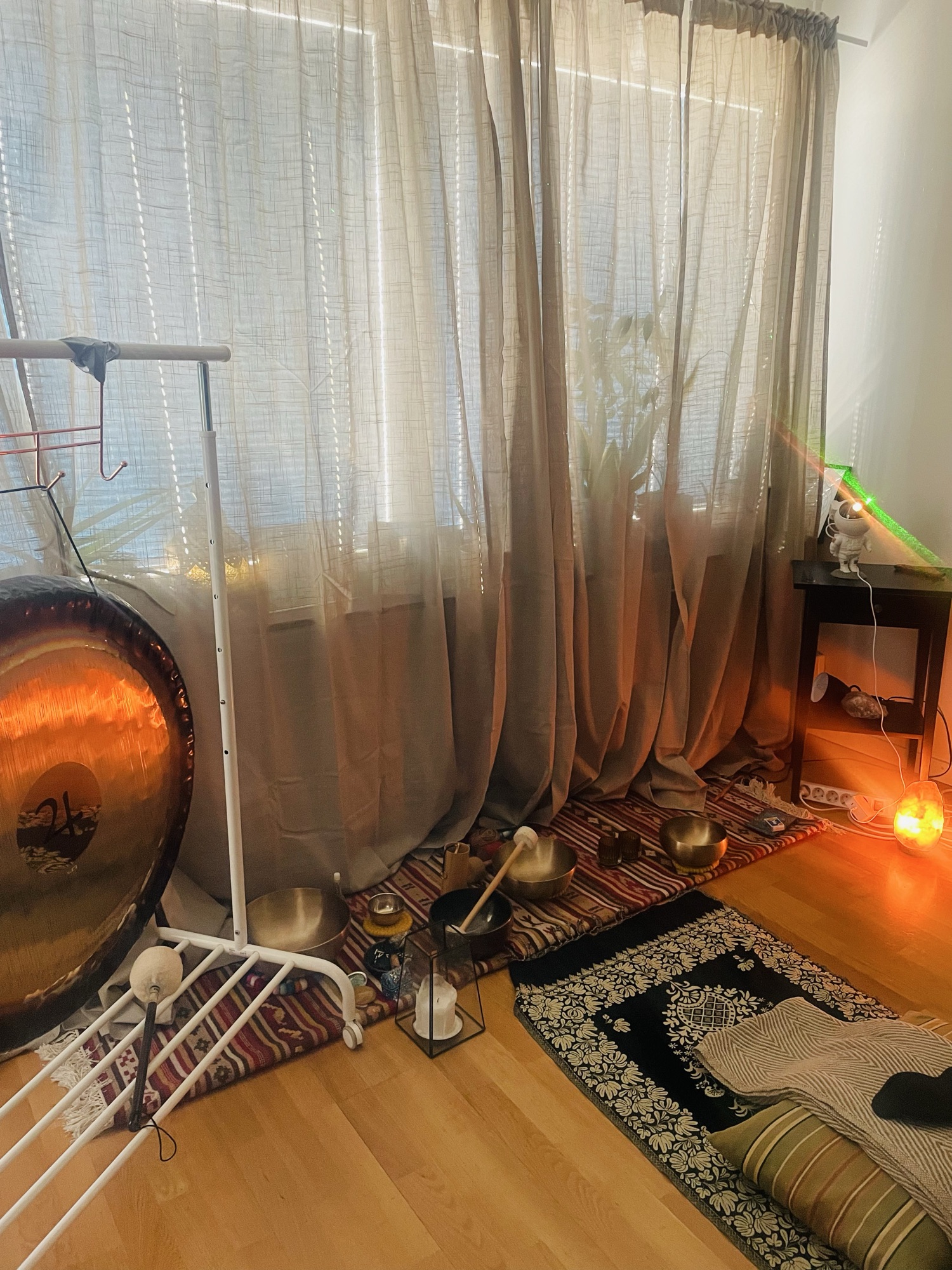Gong bath