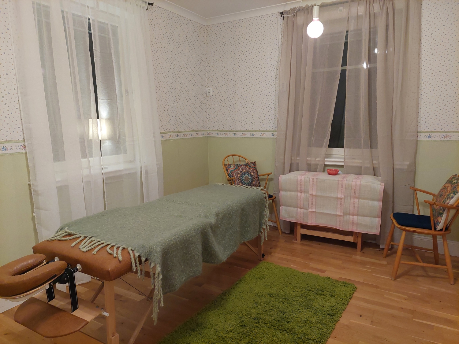 Chakraflödesmassage - elevbehandling