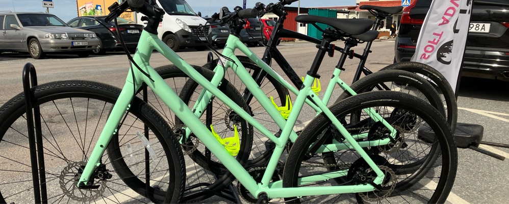 Hyra cykel Specialized Sirrus