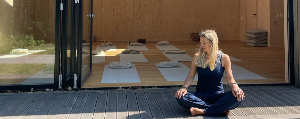 Lugn Yoga - Breathe & Release
