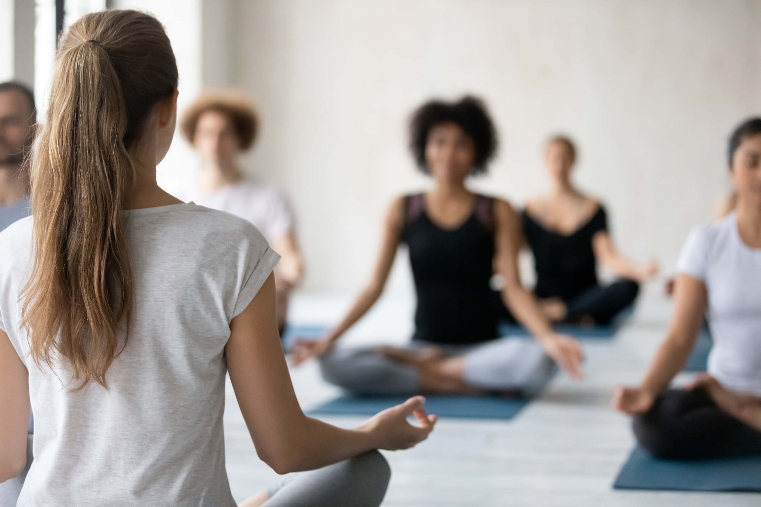 Hatha Yoga 60 min