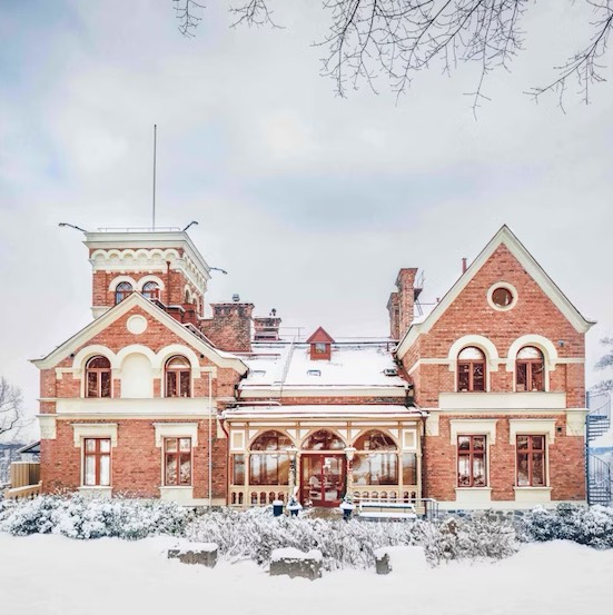 Yogaretreat Hotel J 11/1 - English version