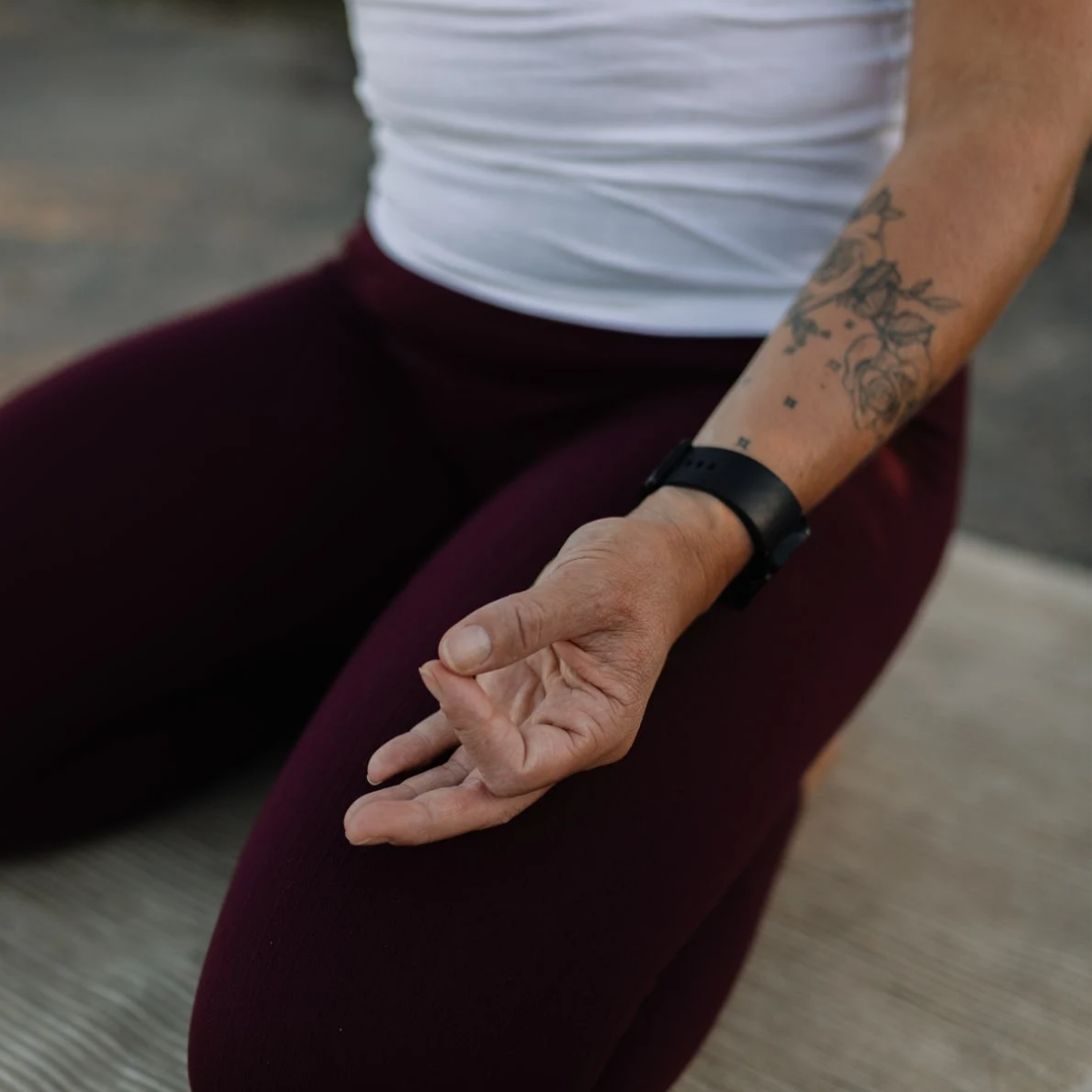 Yoga DJUPDYK HEL TERMIN Våren 2026 Måndagar Kl 19.15-20.30.