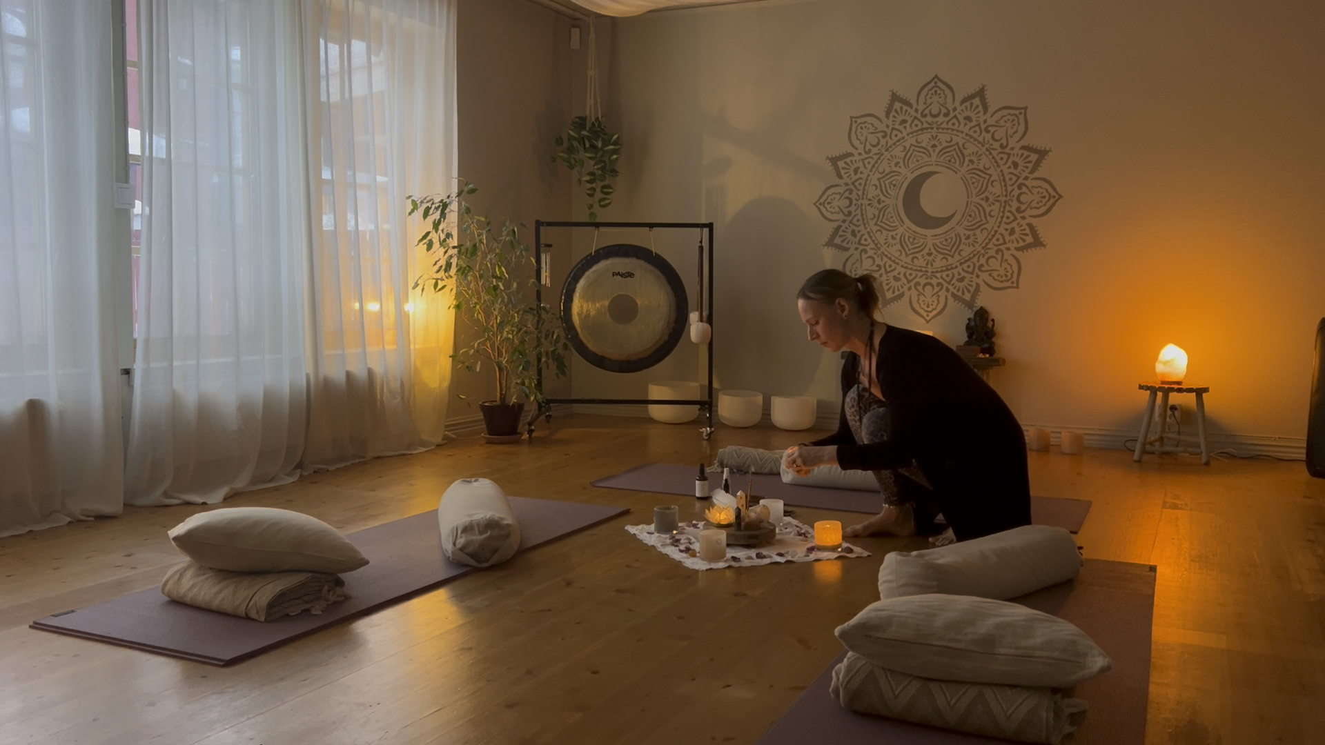 Online somatic energy healing session