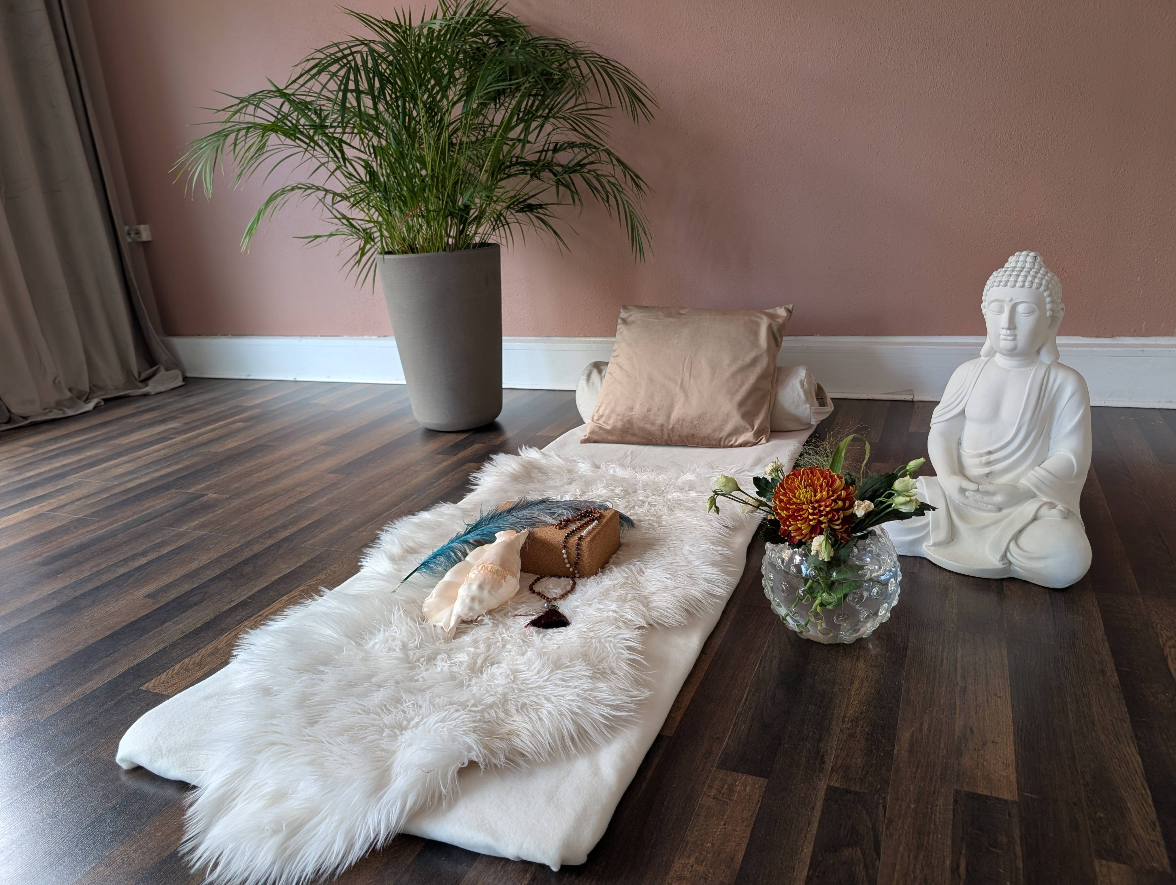 Tantra yoga och föreläsning om lust