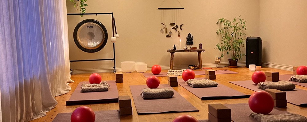YOGAlates 8 veckors kurs