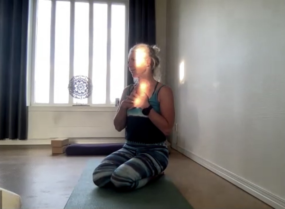 Peaceful Yogaterapi (f d Selfhealing Yoga)90 min