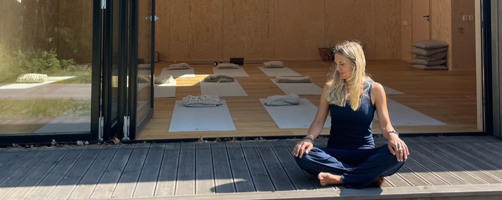Lugn Yoga - Breathe & Release