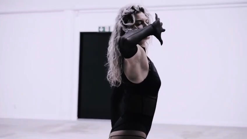 Bloom into your body-Drop in