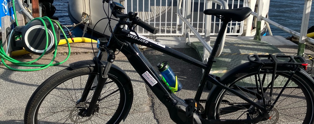 Hyra (rent) ebike Specialized Vado 3.0