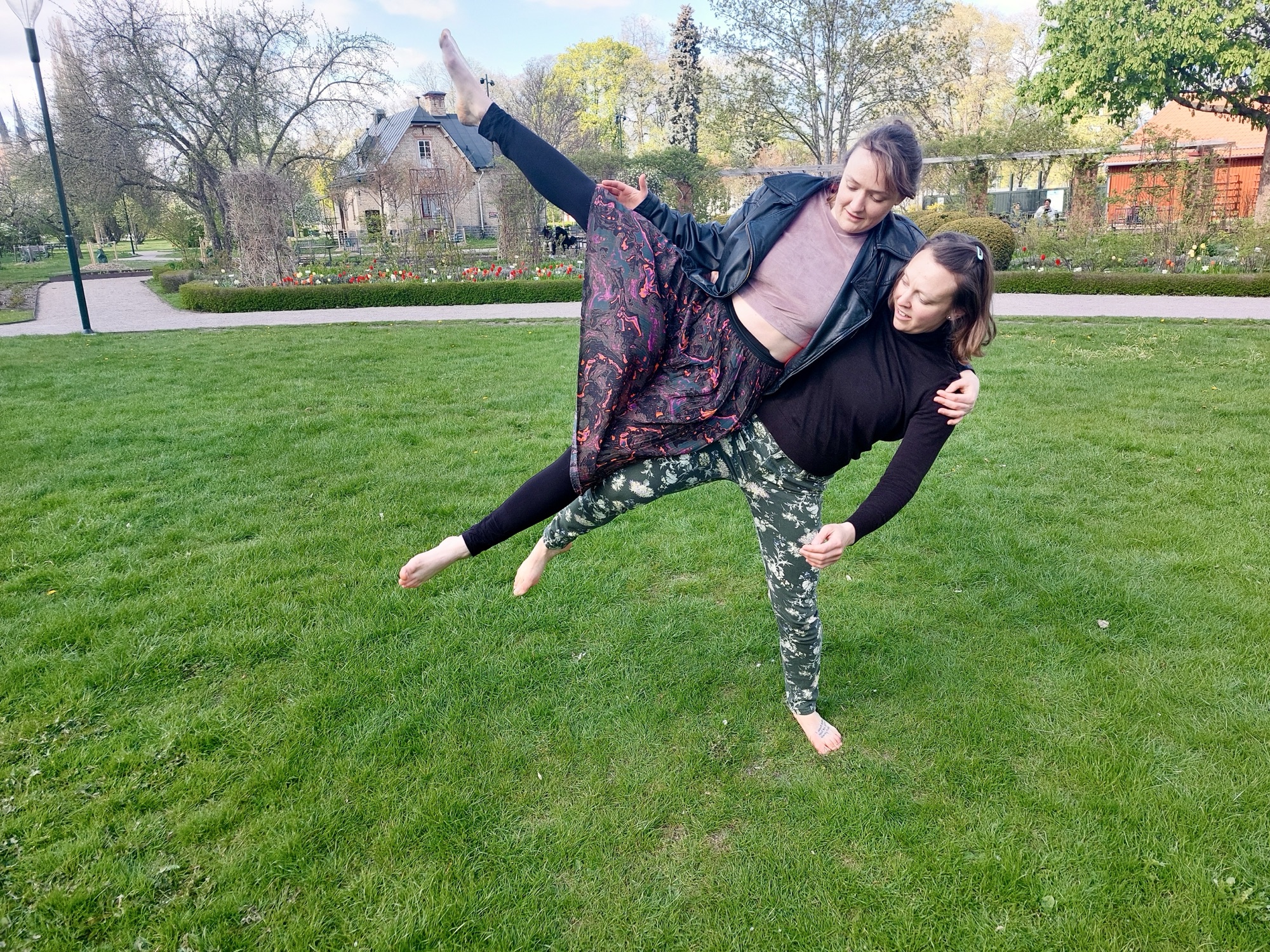 Contact Improvisation Dance