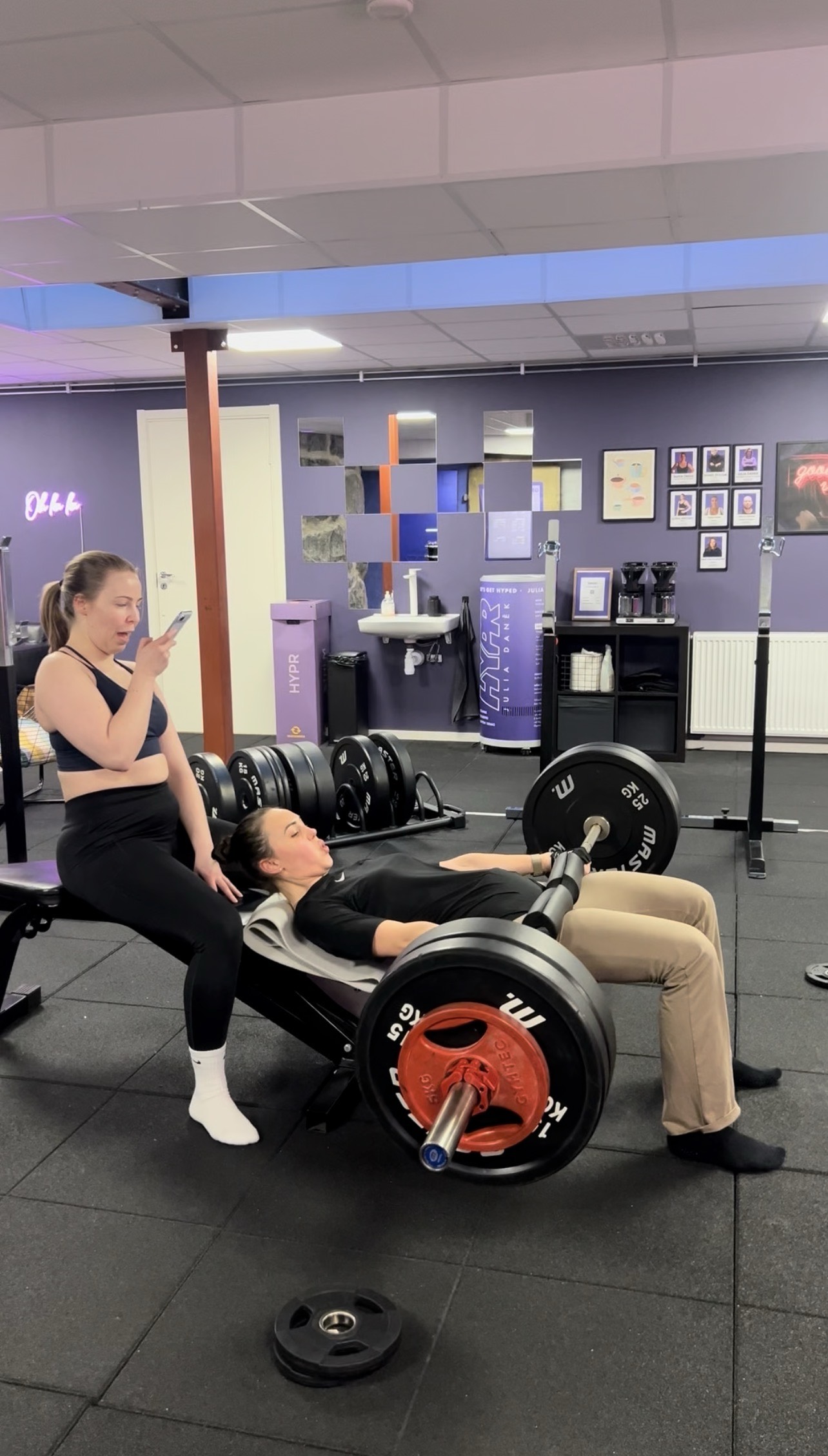 Booty drop in (Matilda)