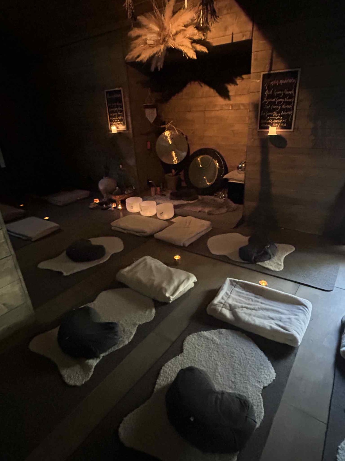 Yogakurs- Stillhet och Inre närvaro, 8 tillfällen