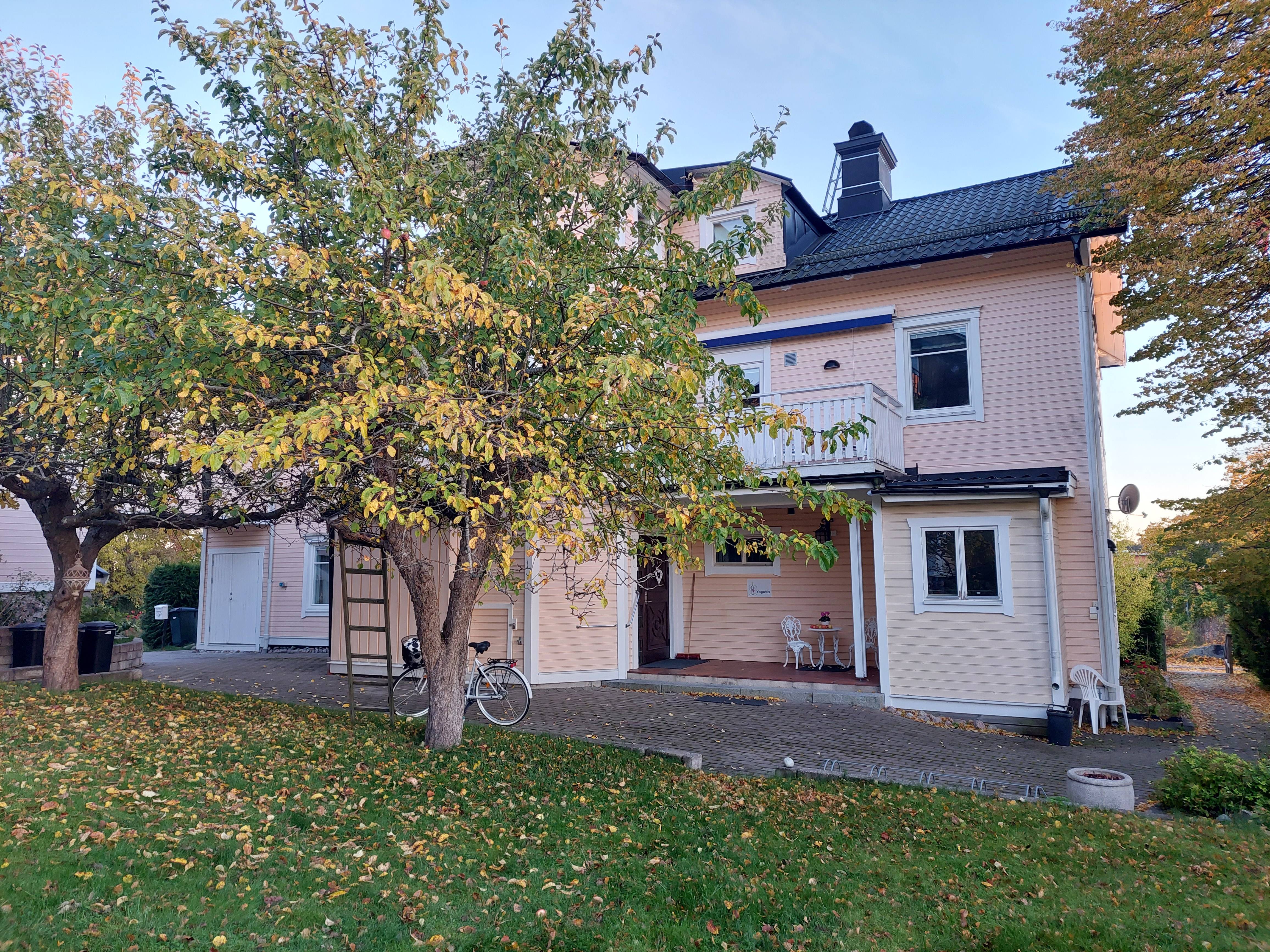 Kundaliniyoga Kurs Tisdagar kl 11-12:30 14 gånger