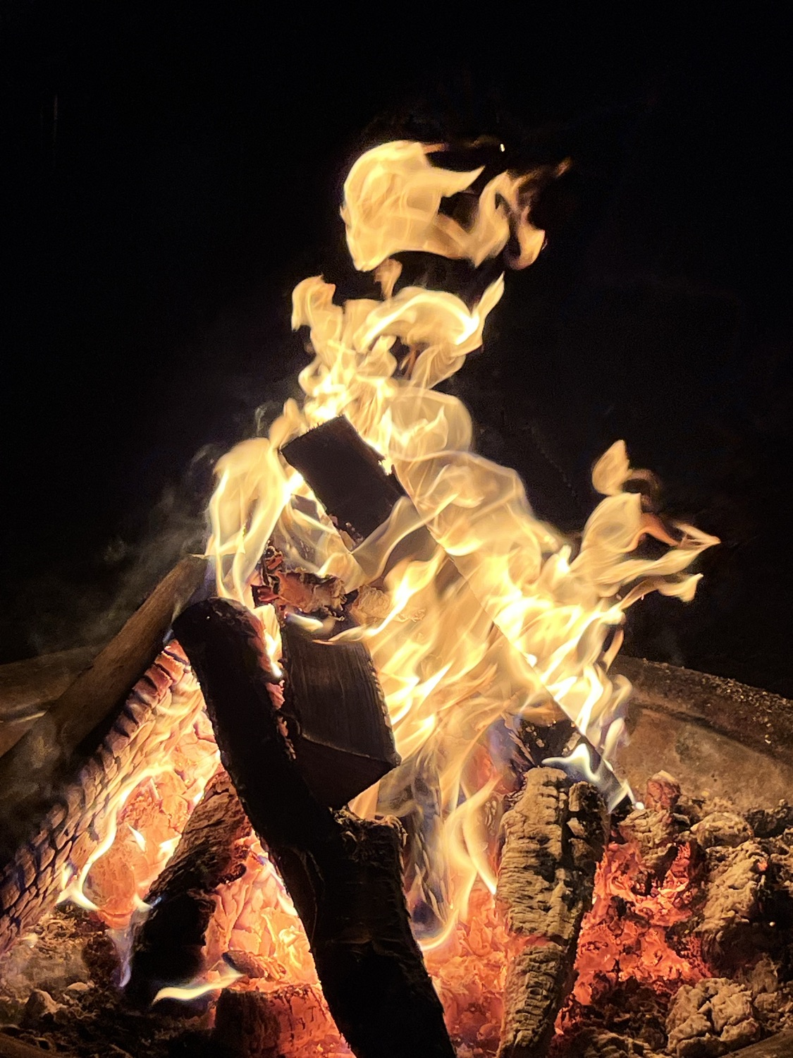 Fire & Light – en nyårsceremoni med Arctic Soul Sisters