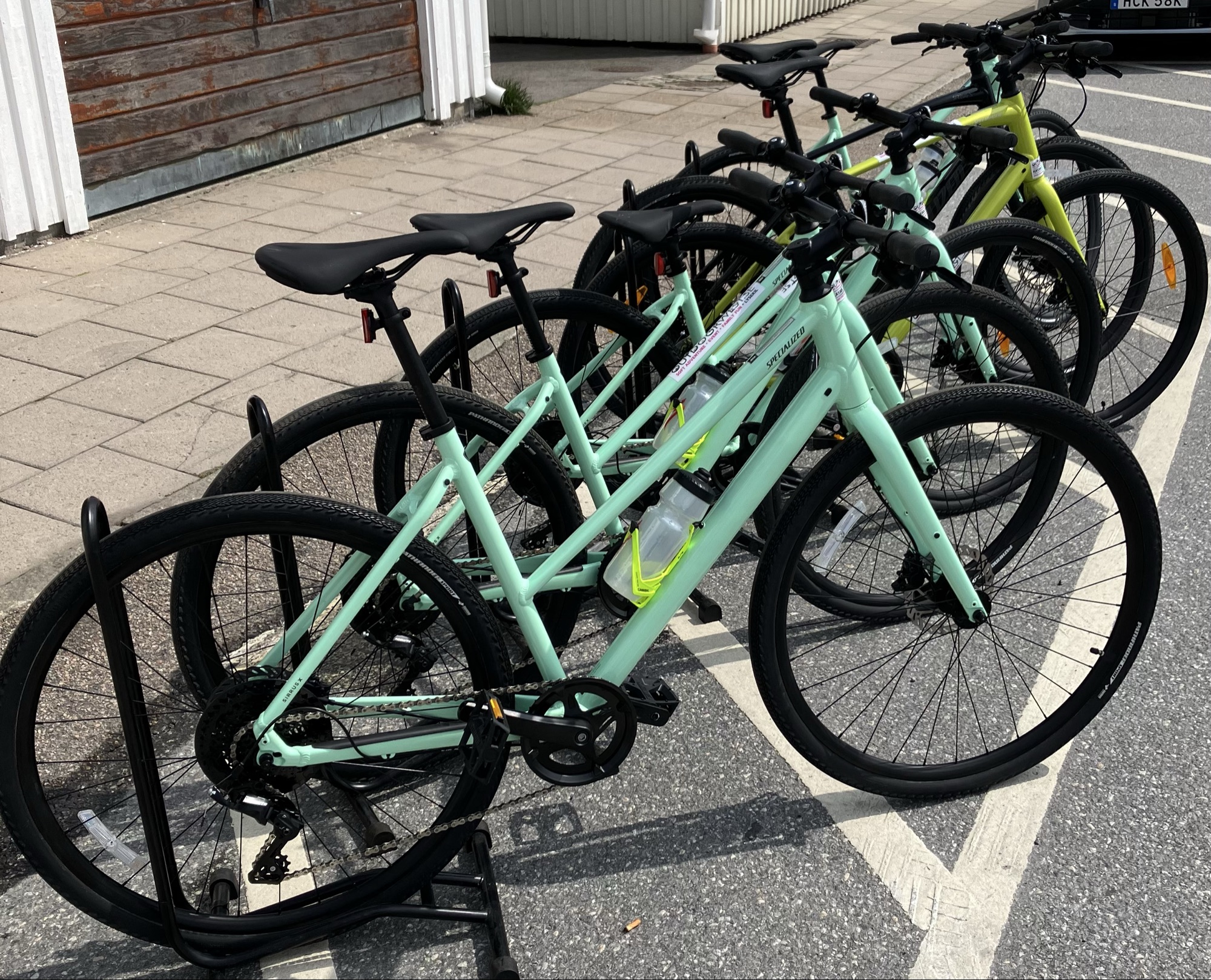 Hyra cykel Specialized Sirrus