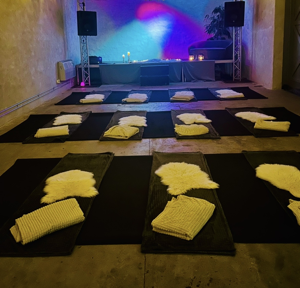 Hormon och Lymfyoga 10 ggr jan-mars