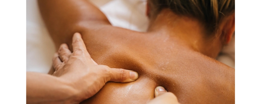Abhayanga Ayurvedisk Helkroppsmassage60min Massage Fruängen