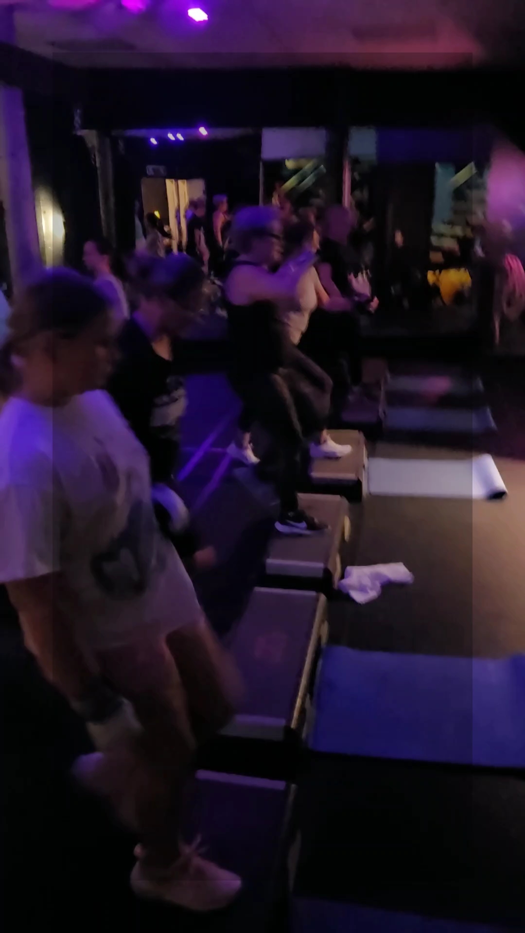 BOOTY BOX med Annelie Mayasol