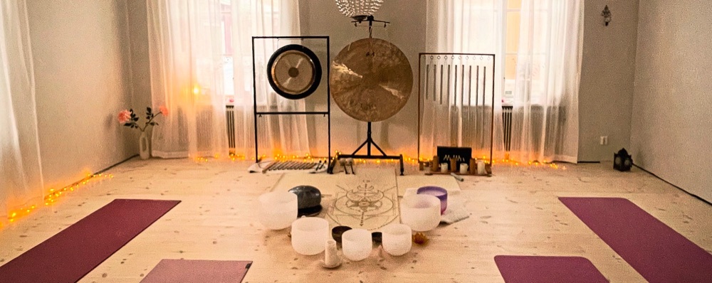 Soft Flow Yoga, Gong & Crystal Sound