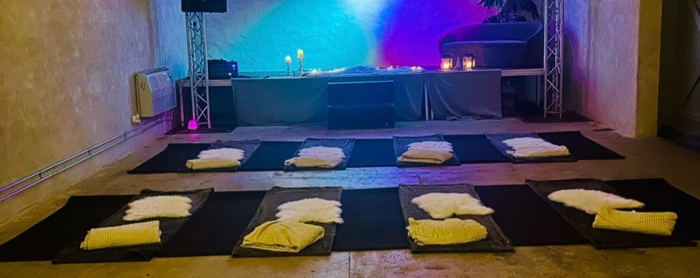 Hormon och Lymfyoga 17.30 drop-in