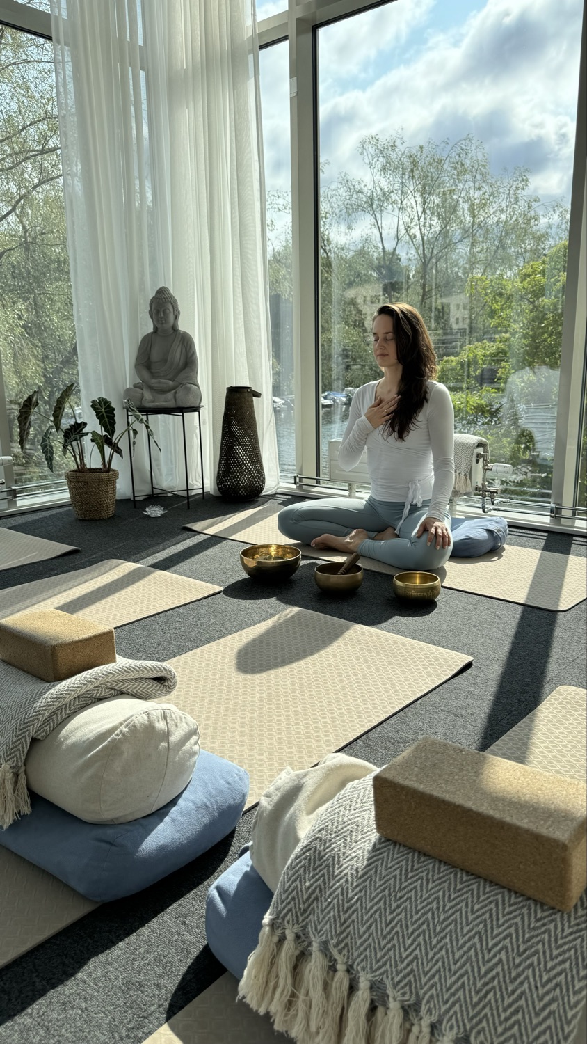 HormonyYoga – Medicinsk yoga för kvinnor