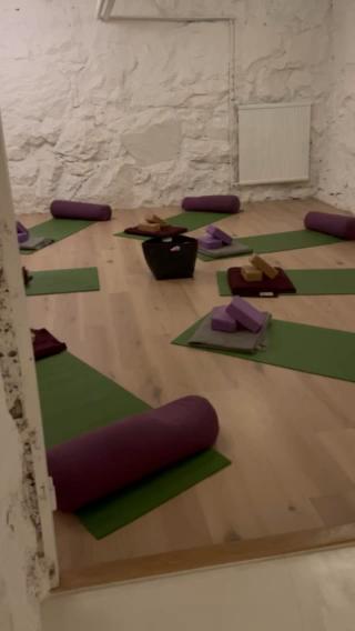 Mamma / Bebis yoga Vasastan 6:e okt - 10:e nov