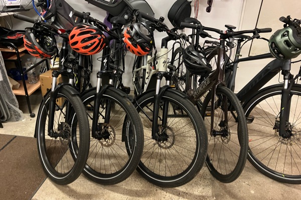 Hyra Ebike - Specialized Vado 3.0 L Svart