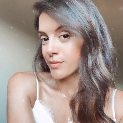 Carolina Mello | Breathwork & Somatic Healer