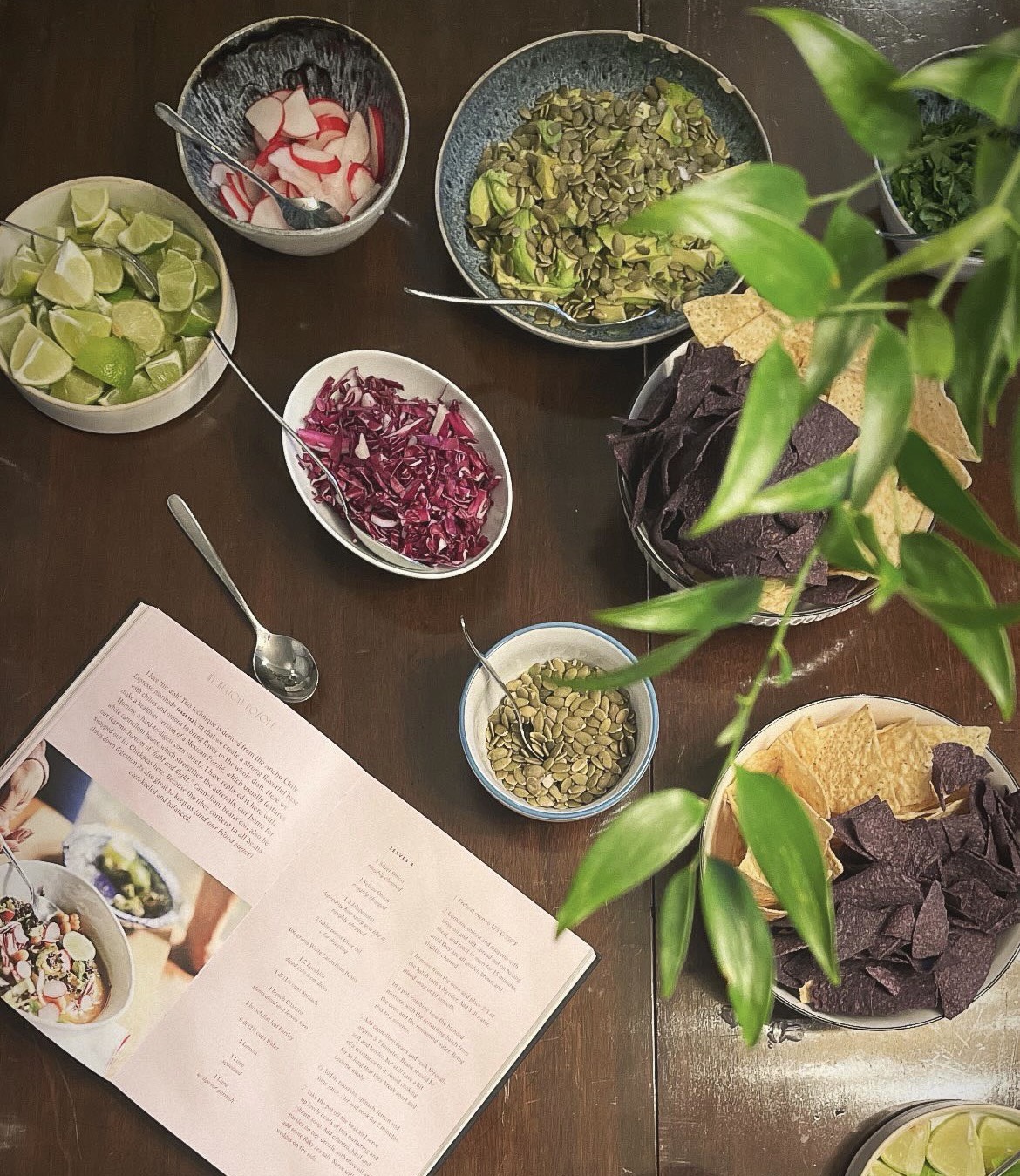 Easter x The Practice 25/3 Wed