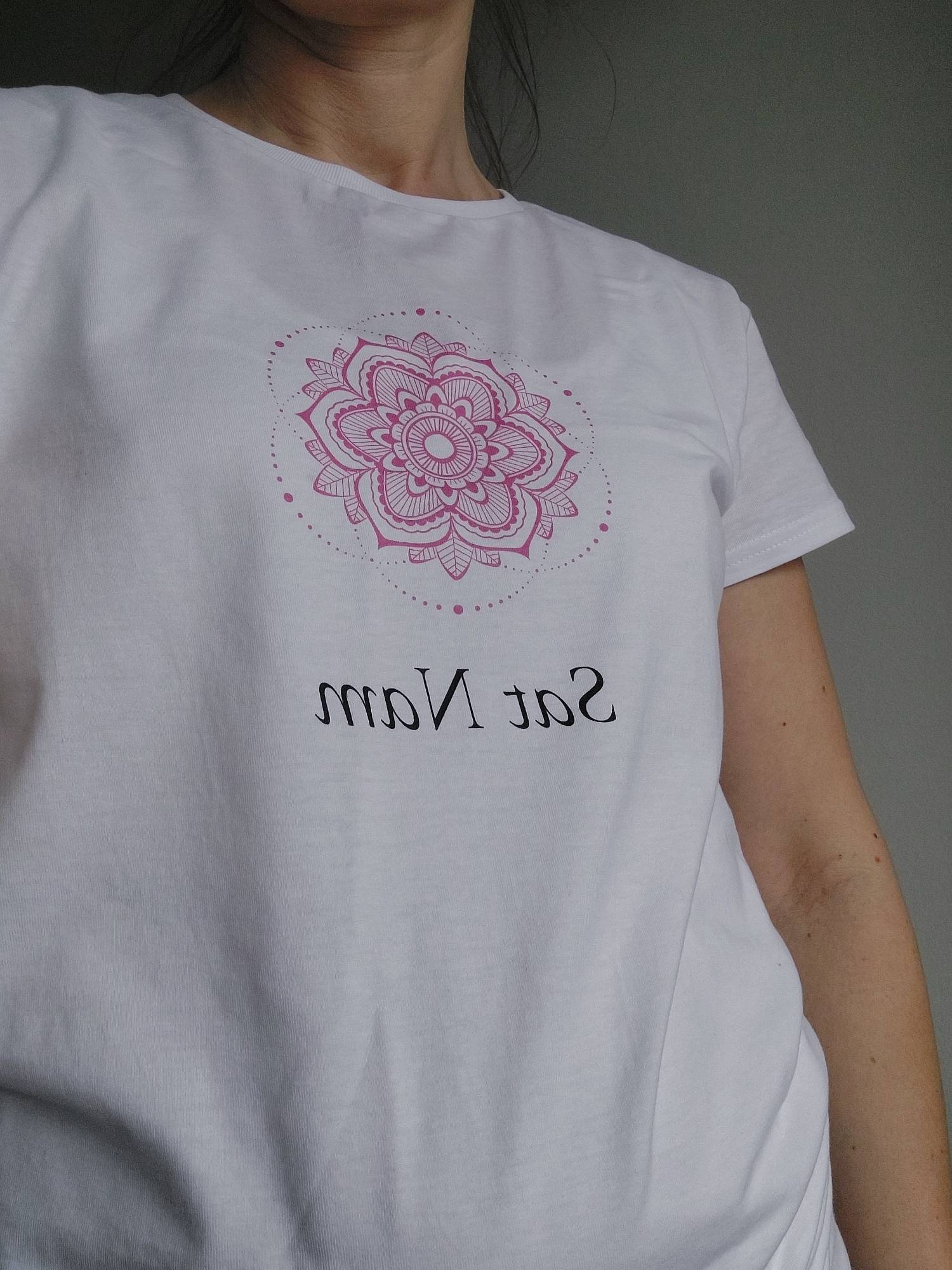 T-shirt Sat Nam