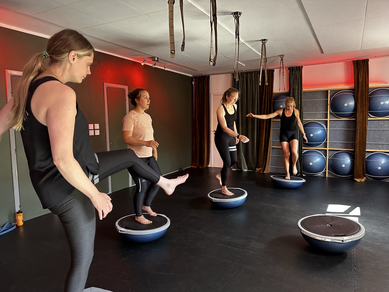 KBT Kettbell 🌟 Bosuboll 🌟 TRX