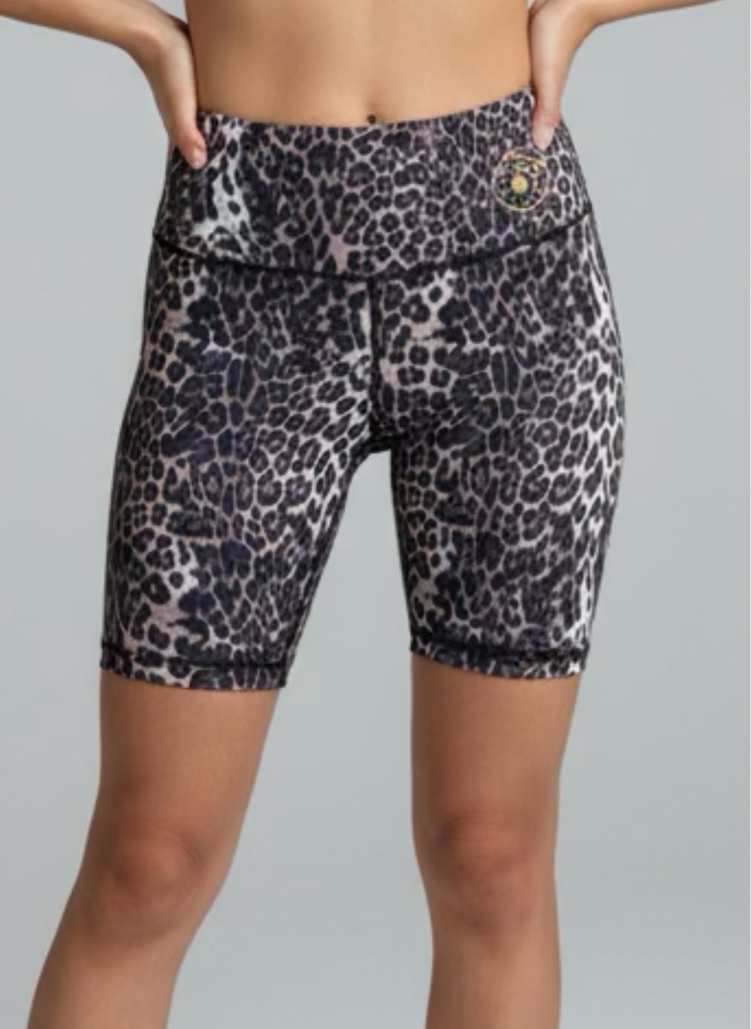 Windia Leo Short