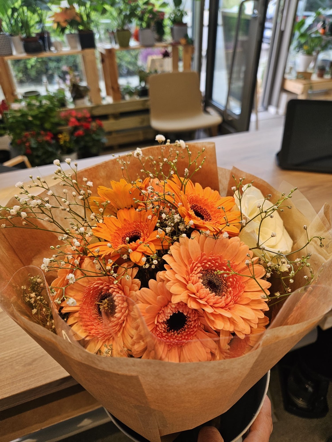 Bukett med orange gerbera