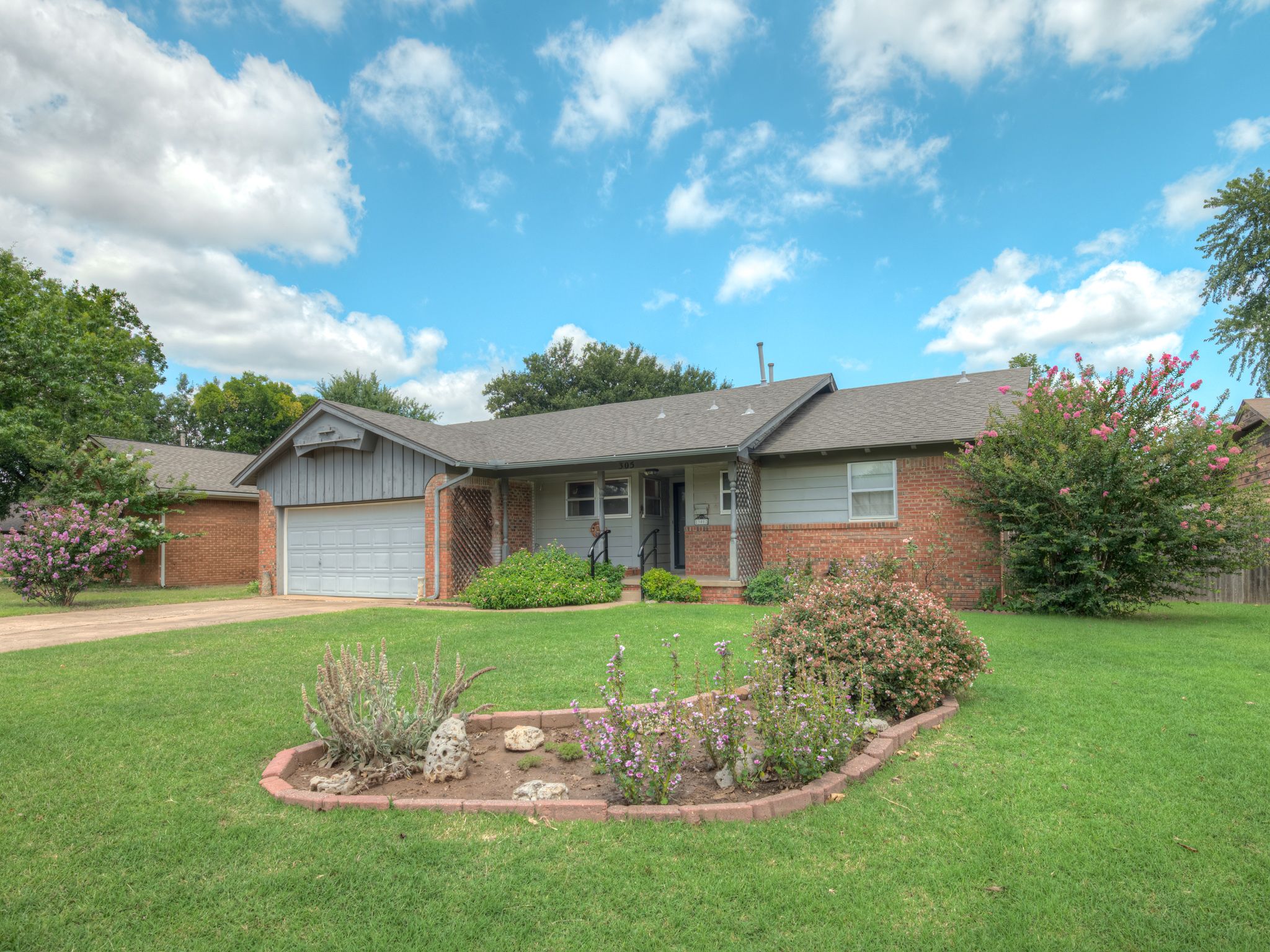 305 Ridgecrest Rd-3