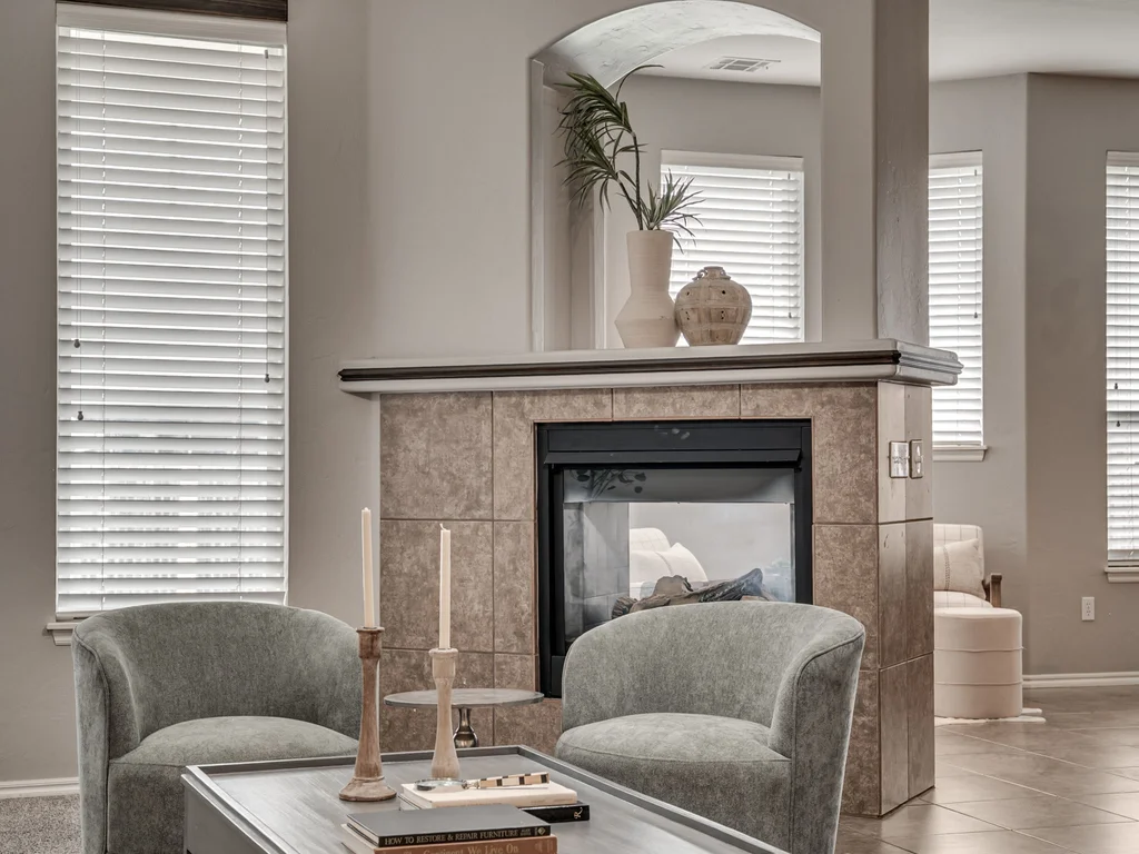 16004 Bravado Pl Detail photos-1