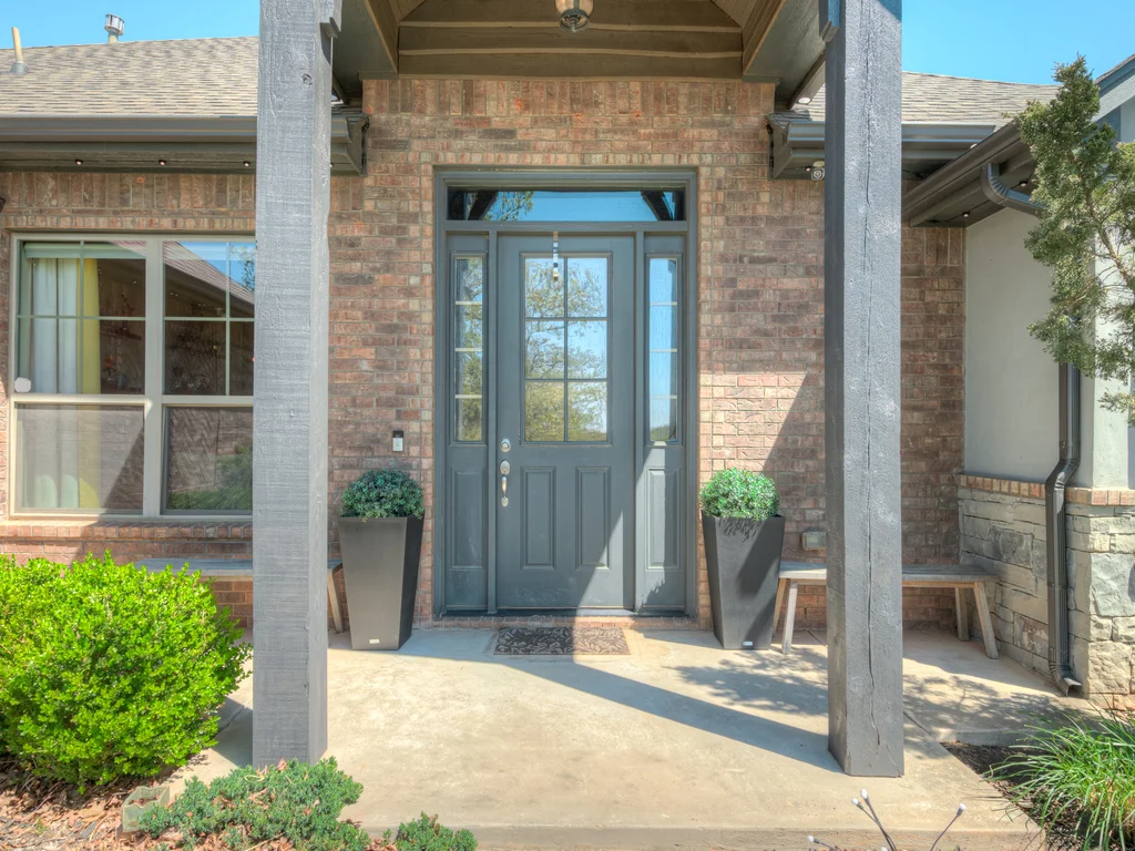 5736 Asheville Wy-7