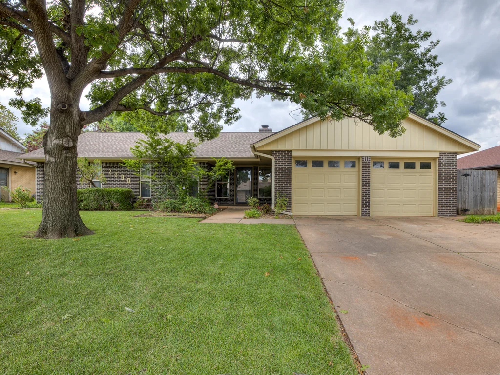 2700 NW 115th St-1